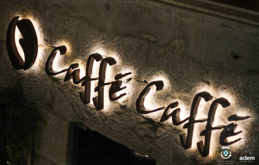 Caffé Caffé