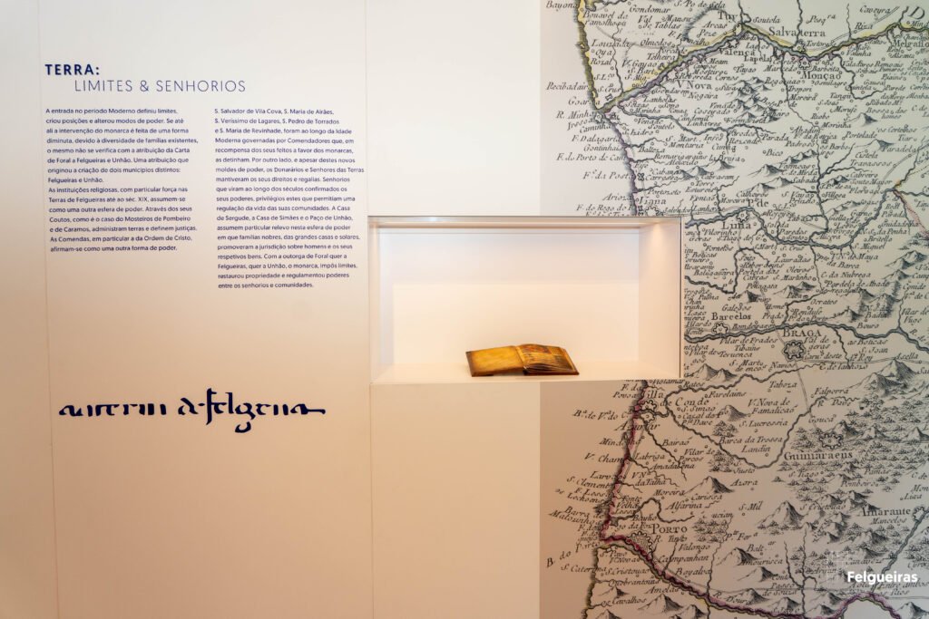 Espaço de Exposições "PASSADO, PRESENTE & FUTURO"