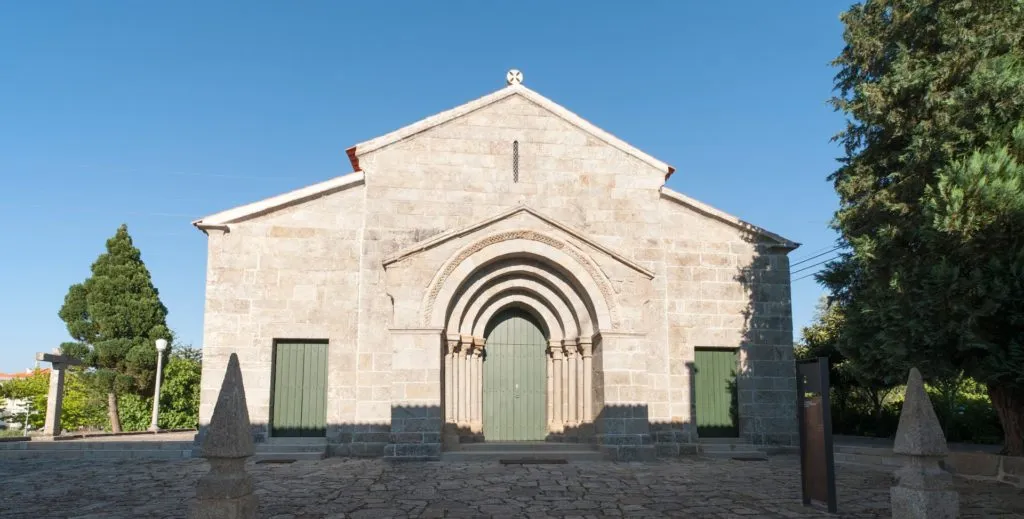 Igreja de Santa Maria de Airães