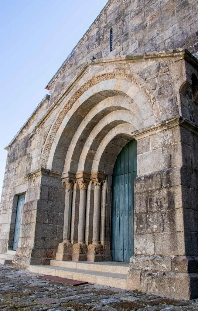 Igreja de Santa Maria de Airães